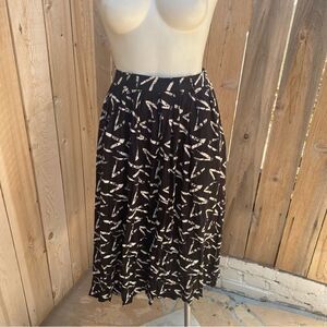 Evan Picone Vintage 1980s black and white graphic midi skirt